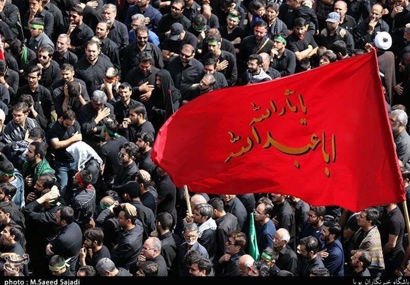 اجرای چاووش&zwnj;خوانی محرم در لرستان/ بیرق&zwnj;های عزا در ۲۵۰۰ هیئت مذهبی برافراشته شد