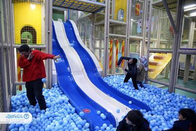 شهربازی روشانو، میزبان فرزندان شهدای مدافع حرم و امنیت شد