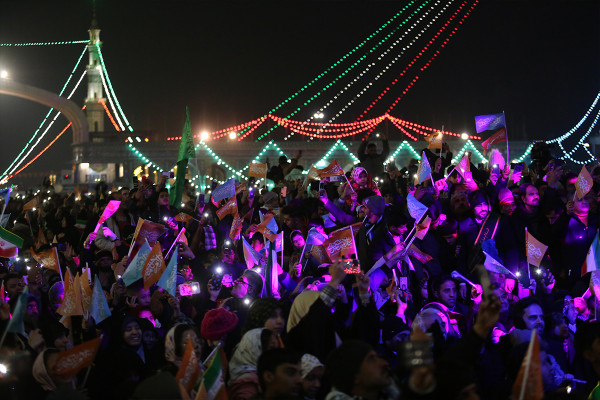 محفل قرآنی امام‌زمانی‌ها در مسجد جمکران