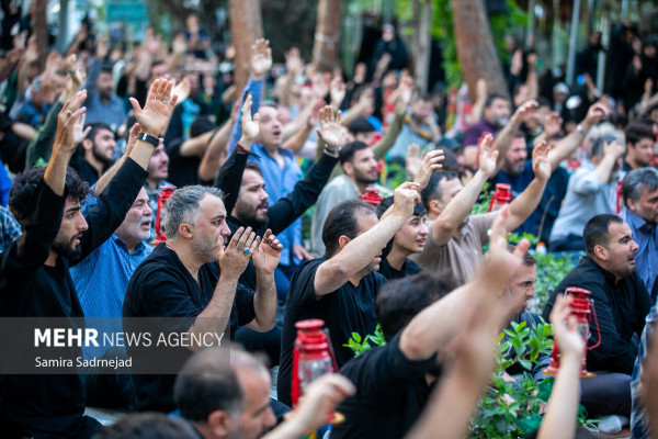 مراسم قرائت دعای عرفه