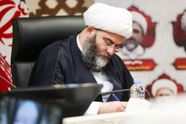 ترویج مؤثر و مردمیِ کتاب را از مهم‌ترین مسئله‌های امروز می‌دانم