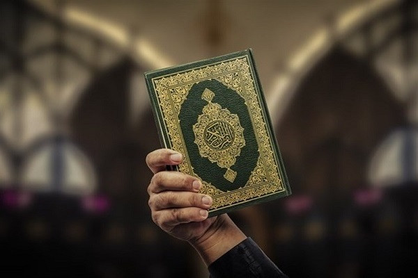 راه حل مشکلات در چارچوب نظام و وحدت است