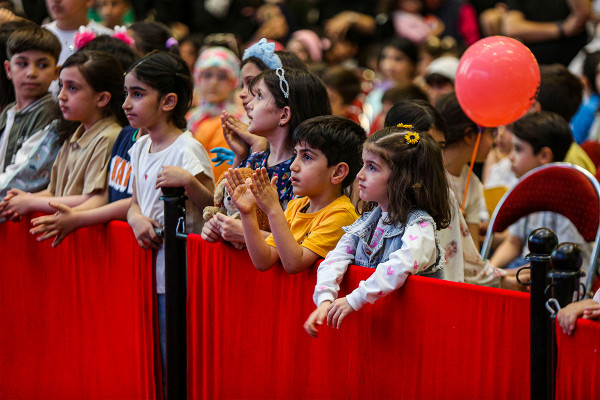 افتتاحیه اکران «رویاشهر» در باغ کتاب