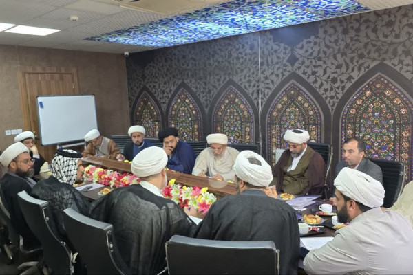 فعالان فرهنگی بصره با مدیرکل تبلیغات اسلامی خوزستان دیدار کردند