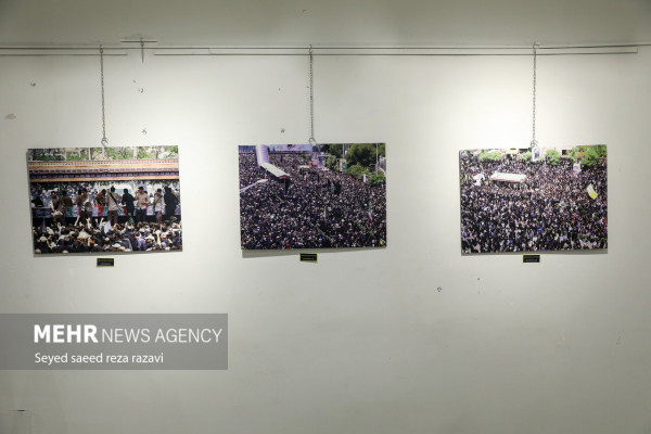 افتتاح نمایشگاه عکاسی تشییع خادمان حرم ایران