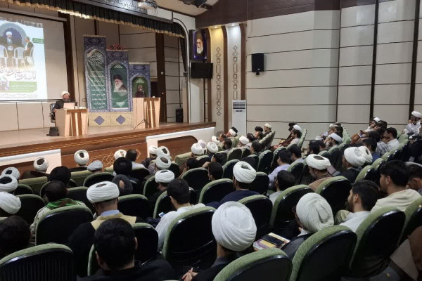 اولین کارگاه آموزشی “توانمندسازی مهارت‌های گفتگو و تبلیغ میدانی” در مشهد مقدس برگزار شد.