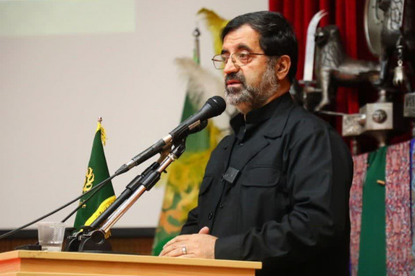 خدام الحسین(ع) مدیران دانشگاه ابدی مکتب سیدالشهداء هستند