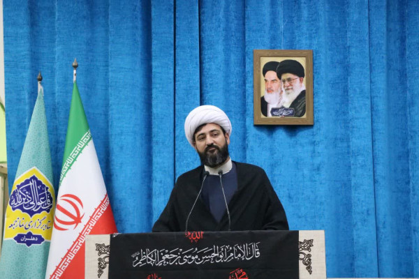 برنامه فرهنگی چهارشنبه های طلایی گامی ارزشمند در حفظ و انتقال میراث شهدا