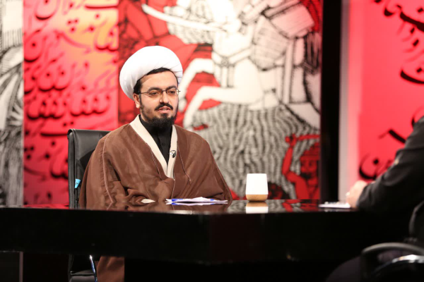 بی‌معنا شدن پژوهش با وام‌گیری از ادبیات بیگانه