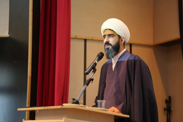 مسئولیت در نظام اسلامی میراث خون شهداست