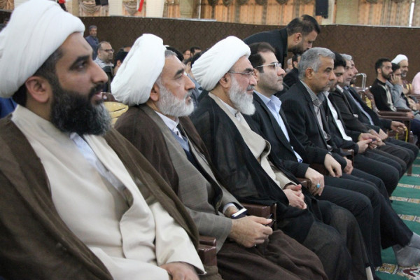 همایش «بوشهر پایتخت قرآن، تجلی مقاومت و امید» برگزار شد