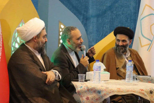 مسجد؛ کانون مردمی شدن تبلیغ