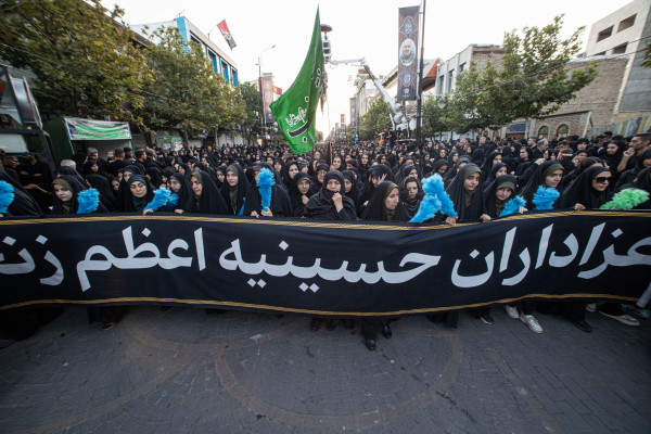 عزاداری ظهر روز عاشورا