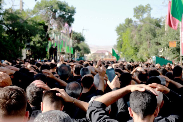 عزاداری ظهر روز عاشورا