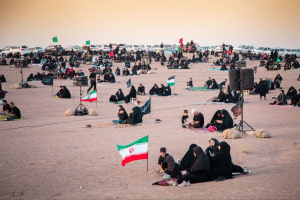 هیأتی به وسعت کویر