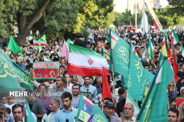 Километровый марш Гадира в провинциях