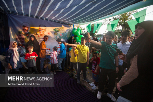 Километровый марш Гадира в провинциях