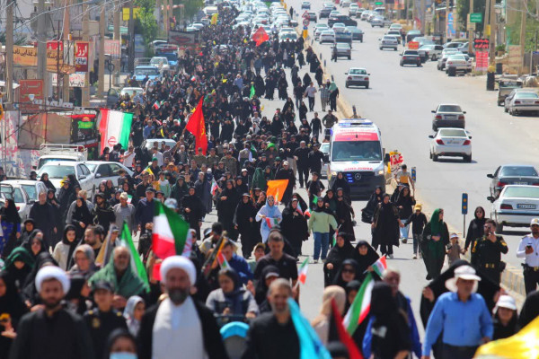 مراسم پیاده روی جاماندگان اربعین در یاسوج برگزار شد