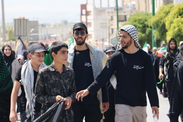 مراسم پیاده روی جاماندگان اربعین در یاسوج برگزار شد