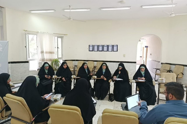 حضور فعال شورای راهبری و هماهنگی بانوان استان فارس در رویداد ملی «ره‌بانو» رامسر