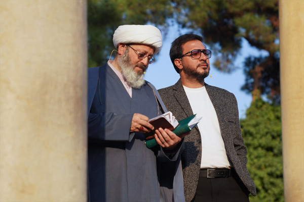 Holding the Mahfel Celebration at the Tomb of Hafez in Shiraz