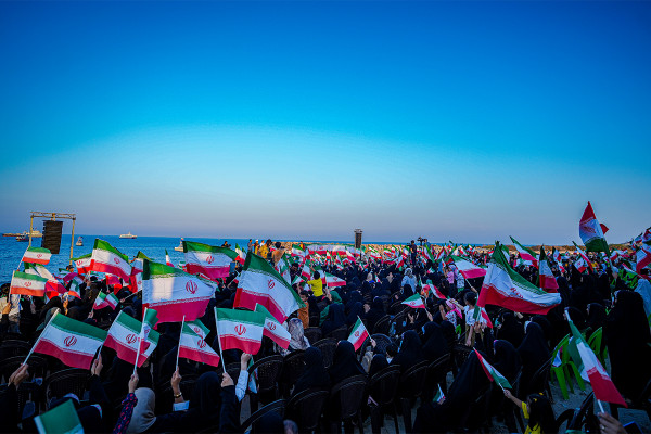 قرآنی پروگرام محفل جزیرہ بوموسی میں منعقد ہوا