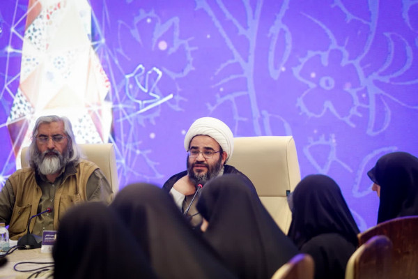 مہروارہ ہواۓ نو: هیئتوں کی سرگرمیوں کا اعزاز