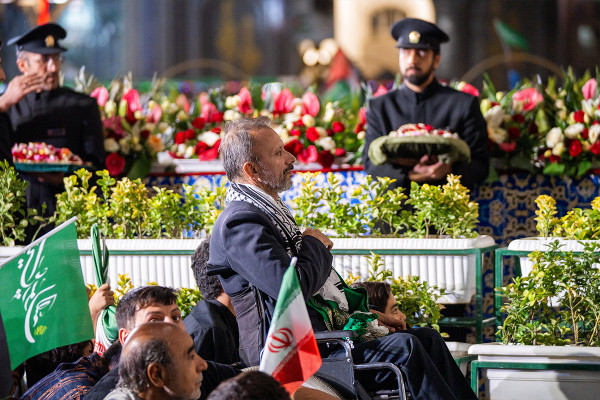 Крупнейшее в мире Корановое собрание в Мешхеде