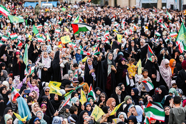 קמפיין "כמו כוכב"; החגיגה הגדולה ביותר לבנות באיראן