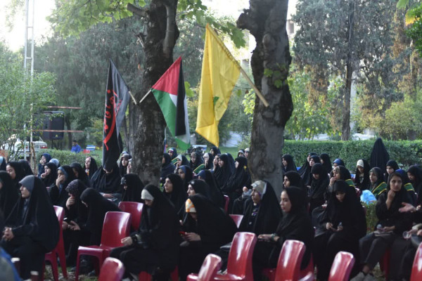 اجتماع بزرگ جوانان انقلابی در دانشگاه گلستان