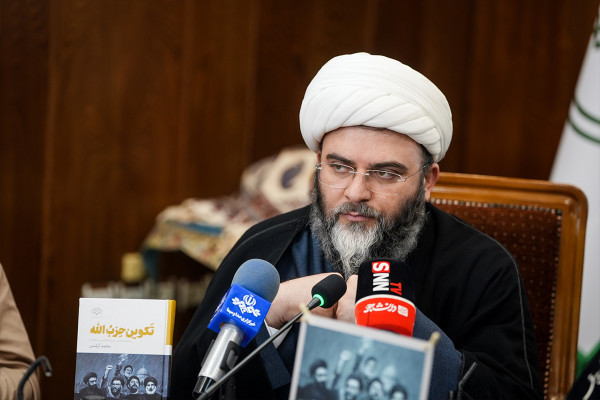 رونمایی از کتاب «تکوین حزب‌الله»