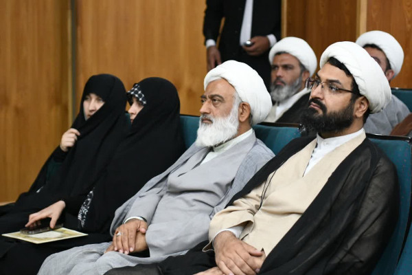 نشست مدیران و شورای راهبردی بانوان سازمان تبلیغات اسلامی در شیراز