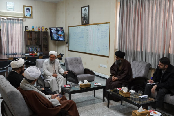 نشست تبیینی، محتوایی حوزه معارف اسلام ناب، با حضور مسئولین و متولیان مراکز استان همدان