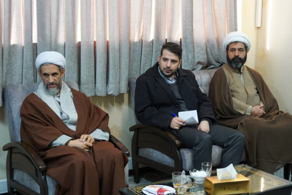 نشست تبیینی، محتوایی حوزه معارف اسلام ناب، با حضور مسئولین و متولیان مراکز استان همدان
