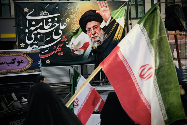 حضور پرشور مردم غیور و انقلابی در میدان آزادی شهر سنندج