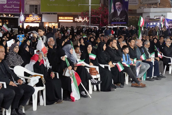 تجمع بزرگ مردمی بوشهری ها در محکومیت تجاوز آشکار استکبار