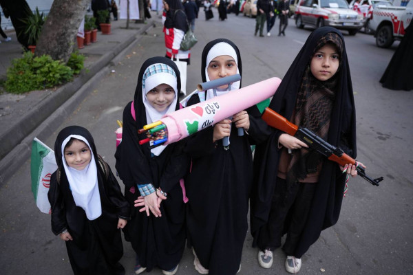 اجتماع بزرگ «بانوان جانفدا» در رشت برگزار شد