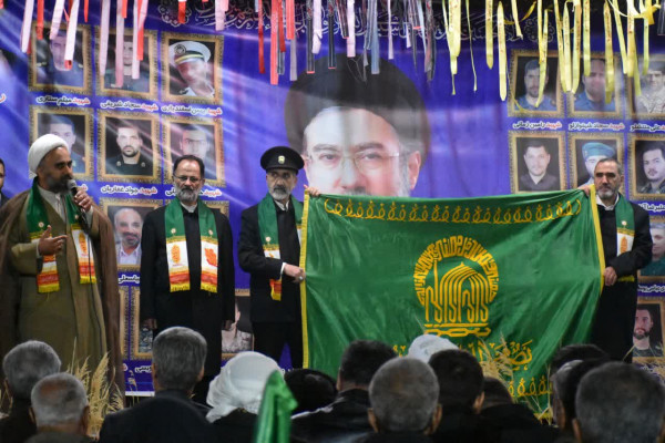 قروه میزبان بیرق و خدام حرم مطهر رضوی شد