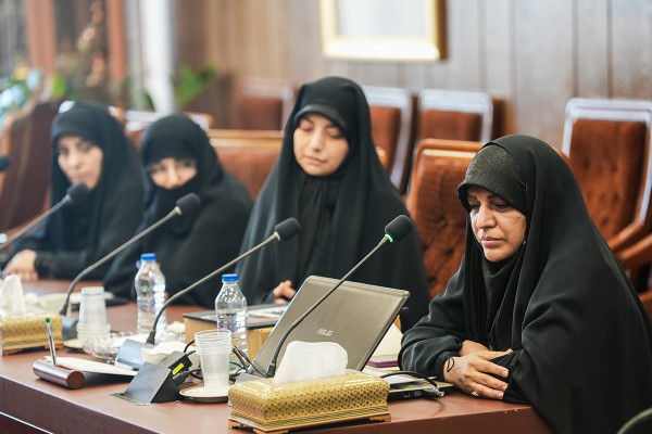 تقدیر از عوامل یادواره شهدای همکار سازمان تبلیغات اسلامی