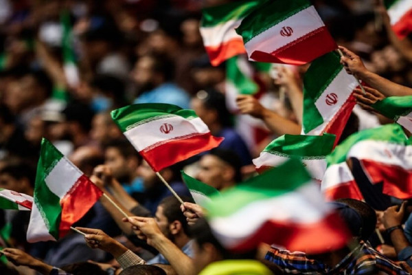 ورزشکاران هم‌صدا برای وطن