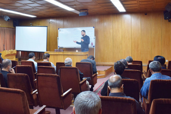 سومین جلسه از دوره آموزشی مکالمه عربی با لهجه عراقی برگزار شد