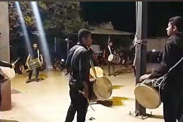 نوای سنج و دمام در جزیره هرمز طنین‌انداز شد