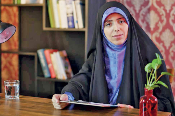 مادران‌ نویسنده ناجی فرهنگ در جنگ روایت‌ها می‌شوند‌