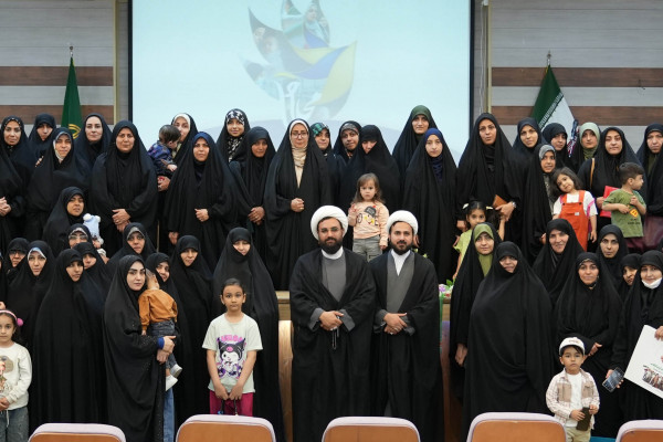 "بانوی مجاهد"؛ آغاز نهضت نقش‌آفرینی زنان در زیست‌بوم انقلاب اسلامی