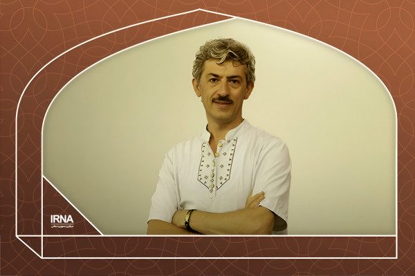 وقتی پای خاک وطن در میان است رگ غیرت مردم به جوش می‌آید