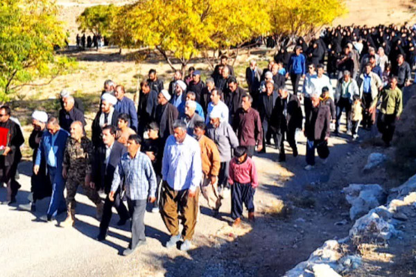 مراسم دسته روی ۱۰ کیلومتری هیئات مذهبی در دهلران برگزار شد